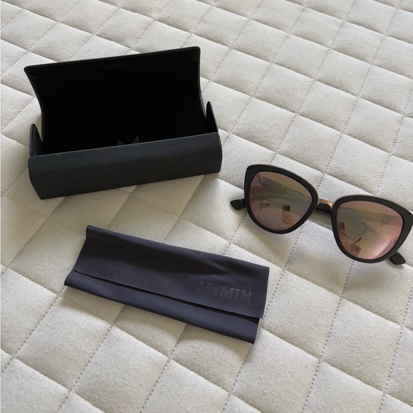 MVMT Women’s Black Wayfarer Polarized Sunglasses Sleek Modern Design - Cat-Eye
